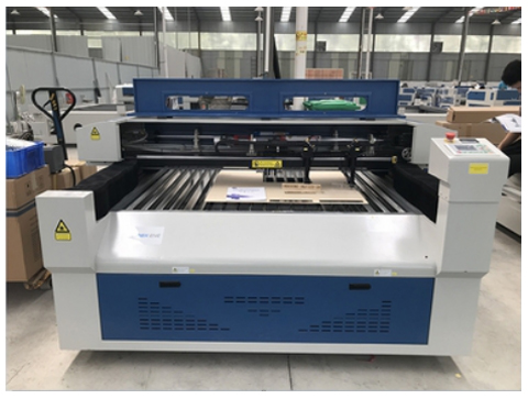 NON-METAL LASER CUTTING MACHINE